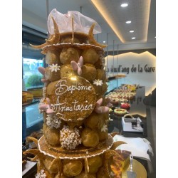 Pièce montée croquembouche